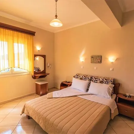 Anna * Chrysi Ammoudia